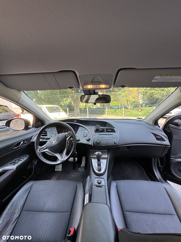 Honda Civic 1.8 Comfort - 12