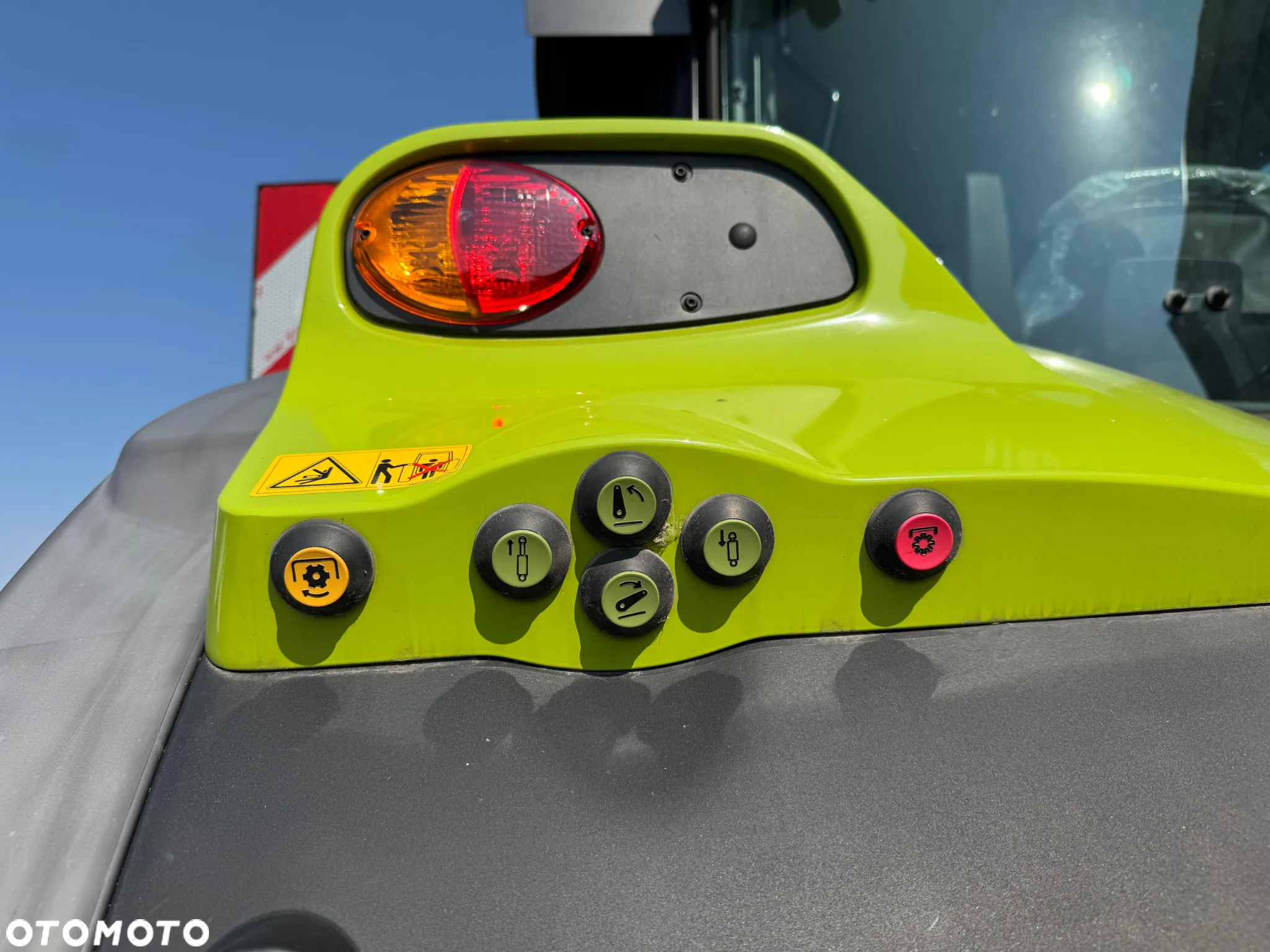 Claas ARION 630 HEXA Stage V - 20