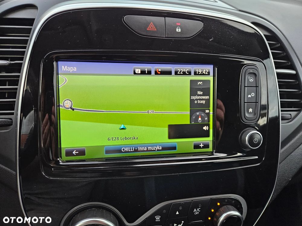 Renault Captur - 19