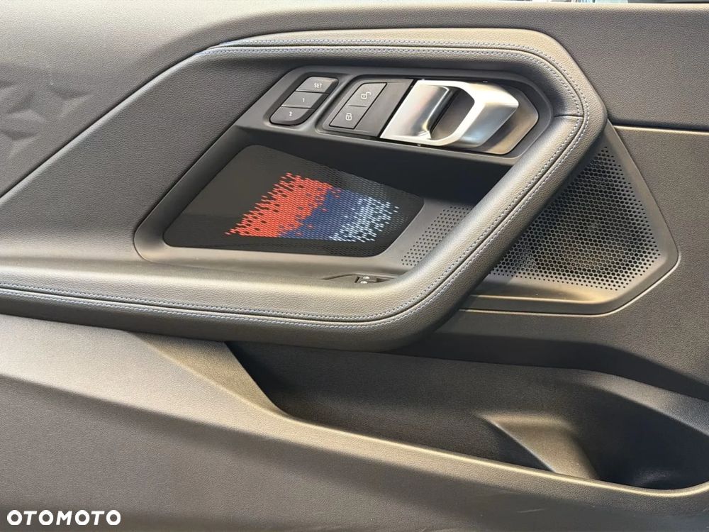BMW M2 M xDrive - 15