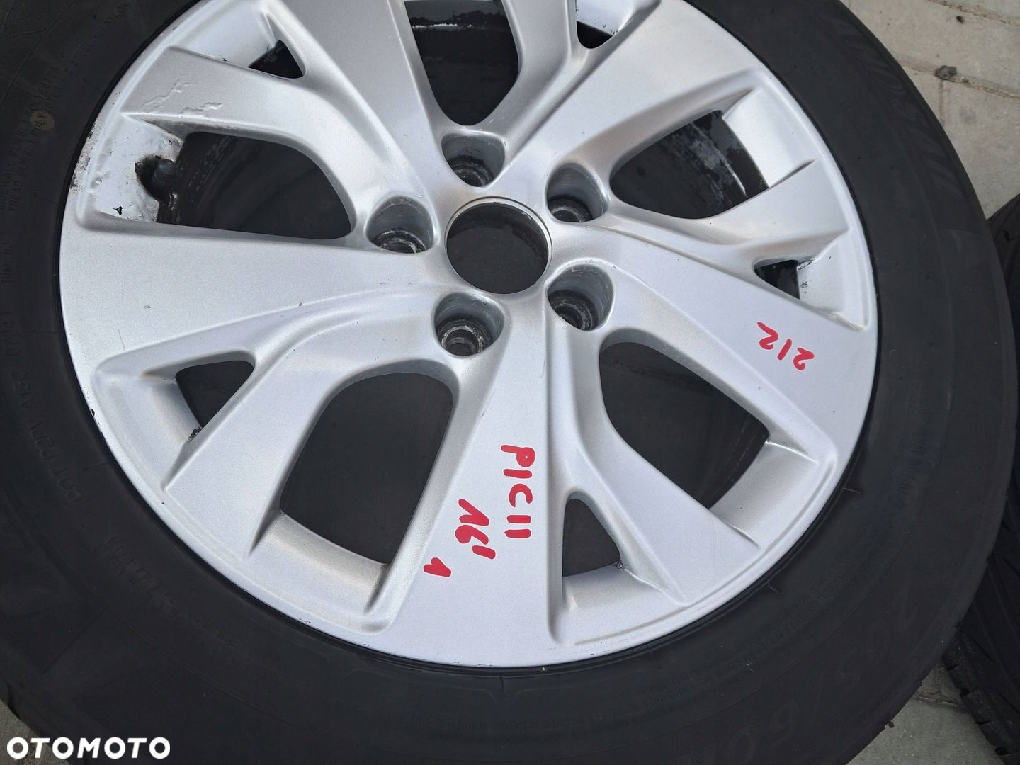 Citroen C4 Picasso II Felgi aluminiowe koła LATO 205/60R16 5x108 ET47 2024 - 10