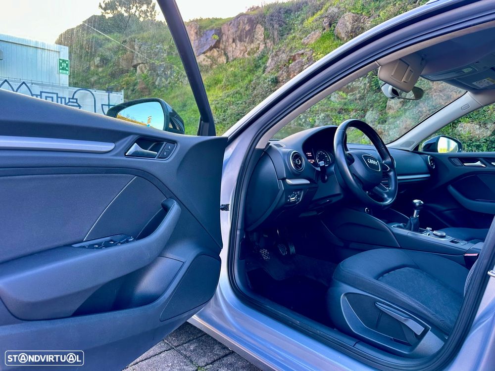 Audi A3 Sportback 2.0 TDI Attraction - 14