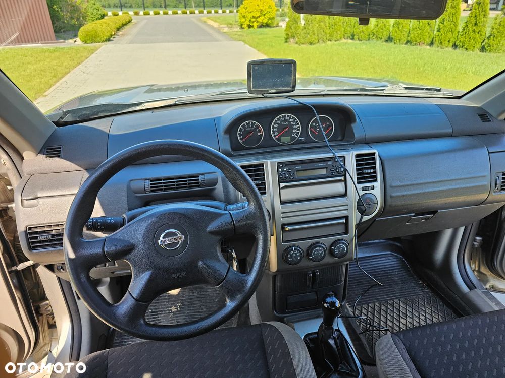 Nissan X-Trail 2.0 4x2 Comfort - 3