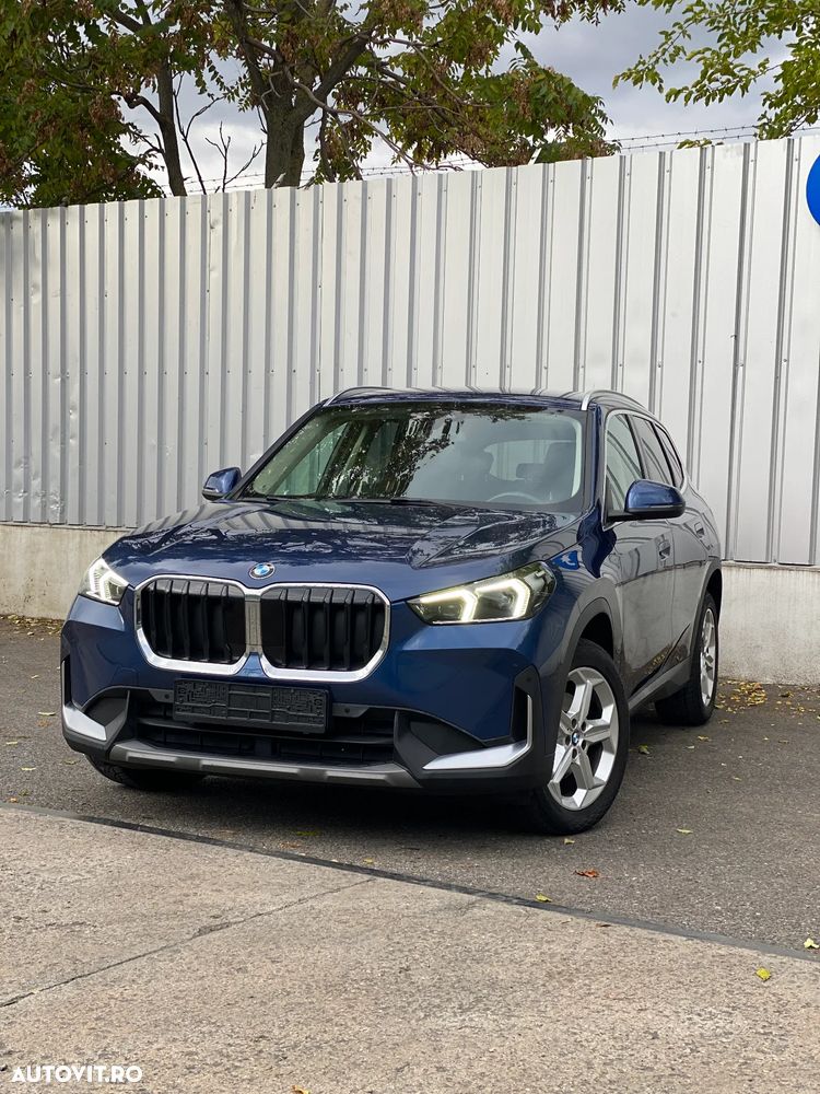 BMW X1 sDrive18i Aut. Sport Line - 1