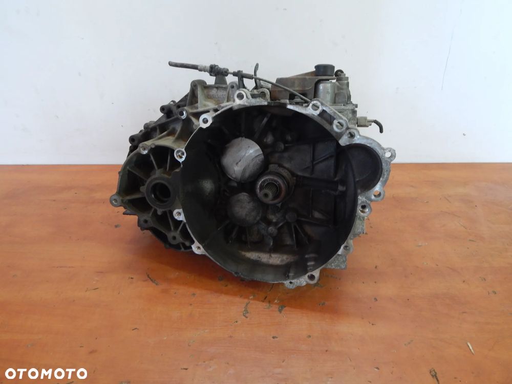 Skrzynia biegów 2.5 T benzyna  VOLVO v50 s40 s80 c30 v70 03-15  Łuków części - 8