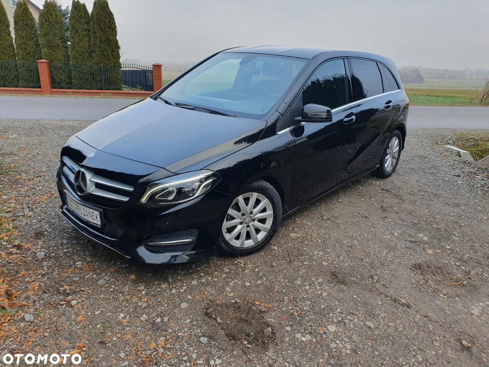 Mercedes-Benz Klasa B 180 d Edition - 3