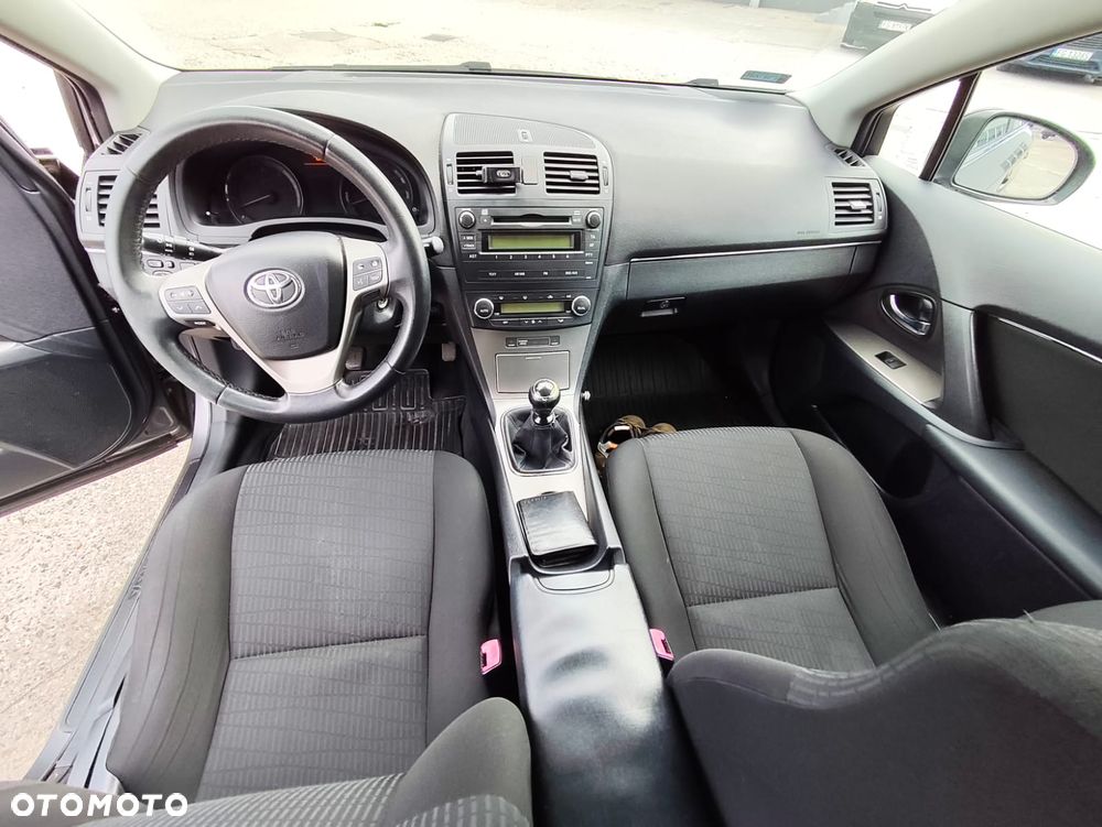 Toyota Avensis 2.0 D-4D Sol - 6