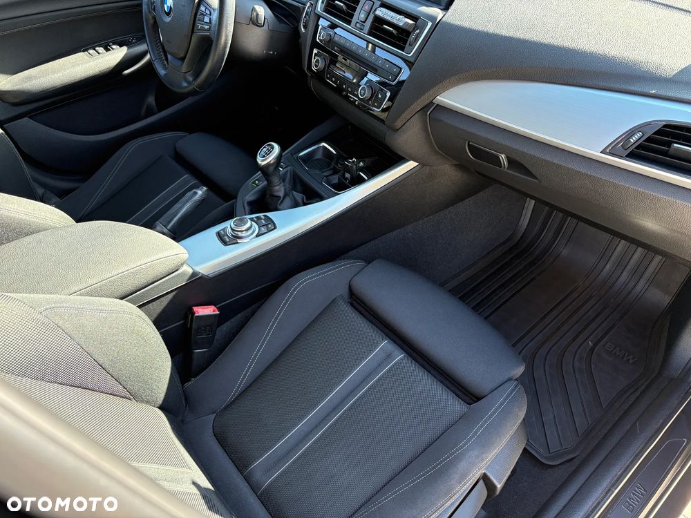 BMW Seria 1 116d EfficientDynamics Edition - 14