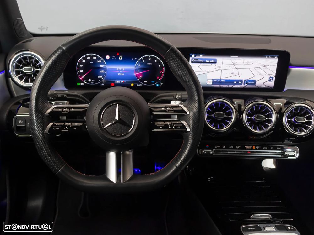 Mercedes-Benz A 200 AMG Line Aut. - 18