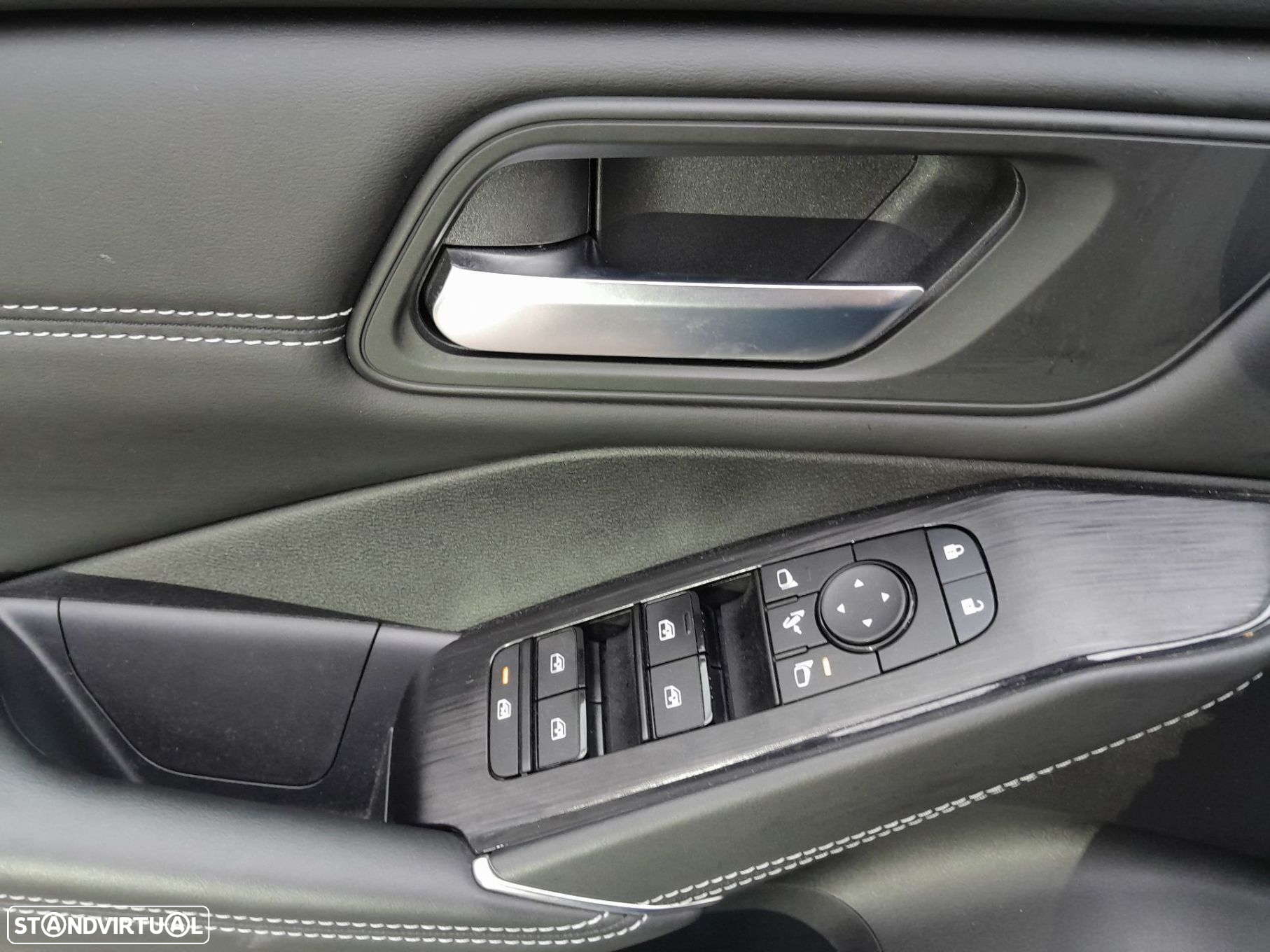 Nissan Qashqai 1.3 DIG-T N-Connecta LED+TT+SKY - 17