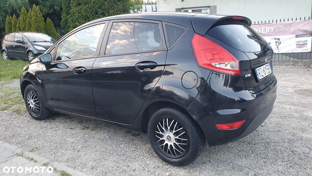 Ford Fiesta 1.4 TDCi Trend - 11