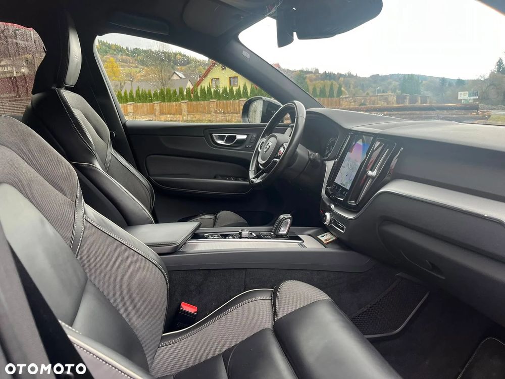 Volvo XC 60 B4 D AWD Geartronic RDesign - 26