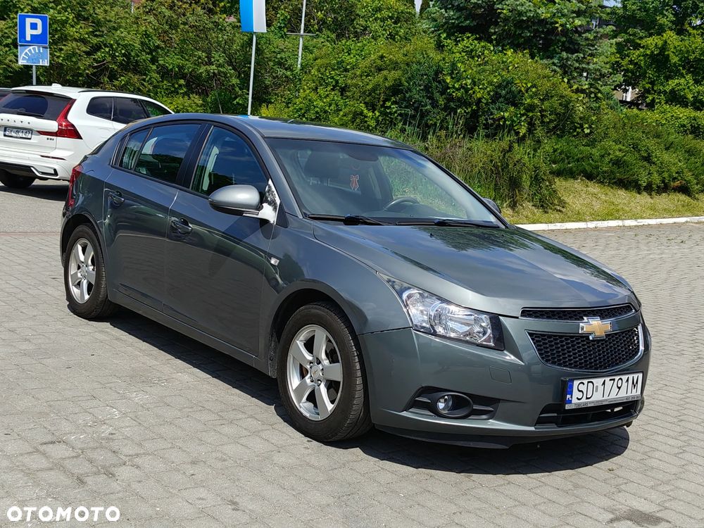 Chevrolet Cruze 1.6 LT - 13