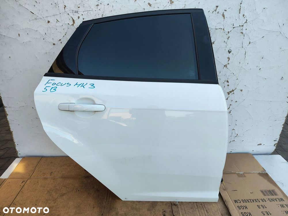 DRZWI PRAWY TYŁ FORD FOCUS MK3 HB 5B - 1