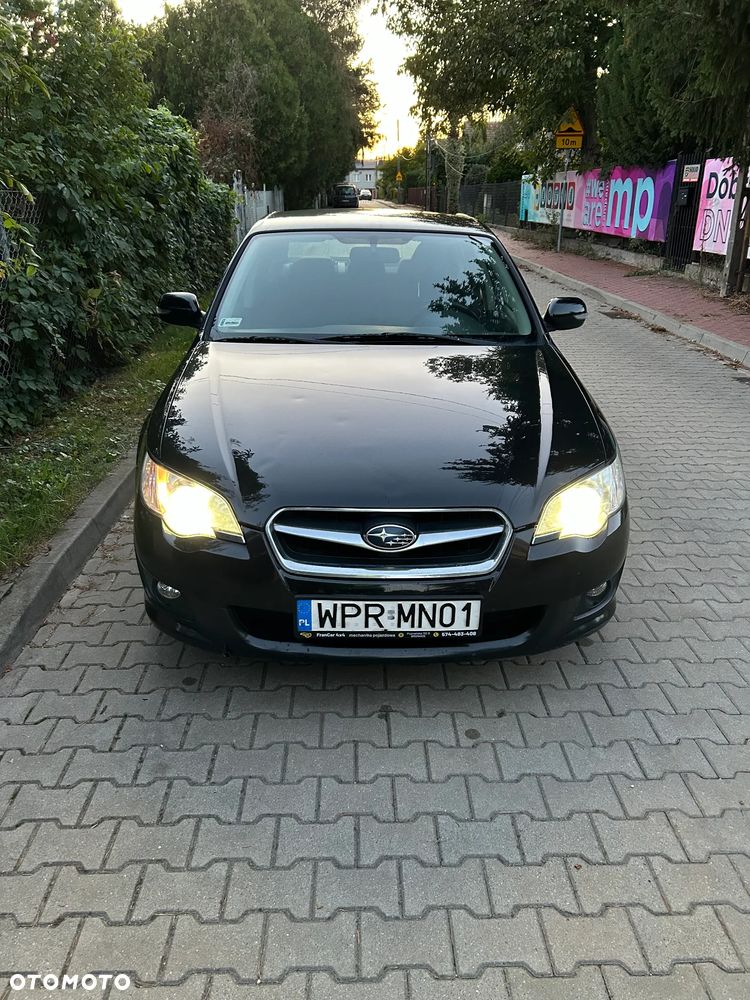 Subaru Legacy 2.0RA - 1