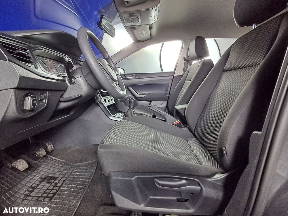 Volkswagen Polo - 11