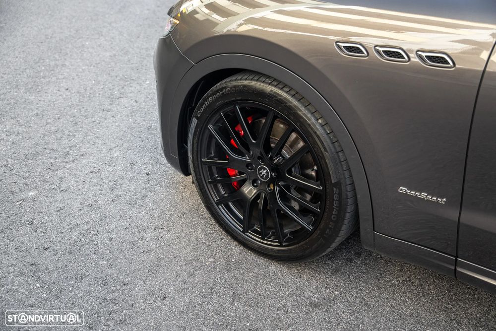 Maserati Levante S Q4 GranSport - 4