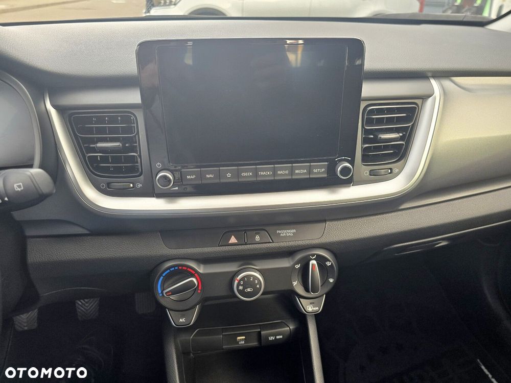 Kia Stonic 1.2 M - 26