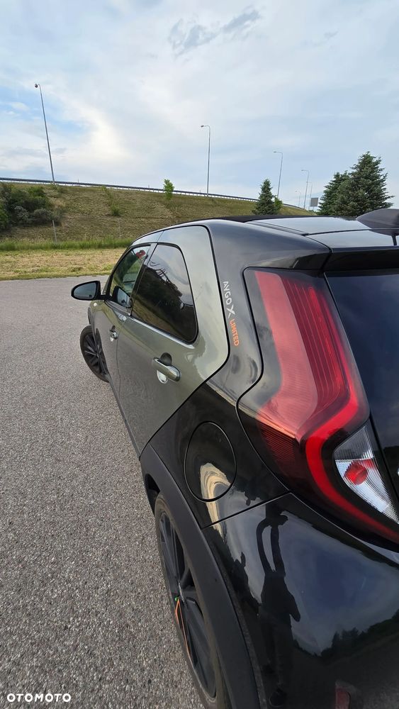 Toyota Aygo X 1.0 VVT-i JBL Edition X-shift - 8