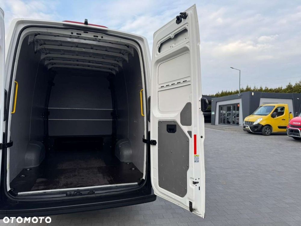 Volkswagen CrafterDoka 6-osob Maxi XXL - 35