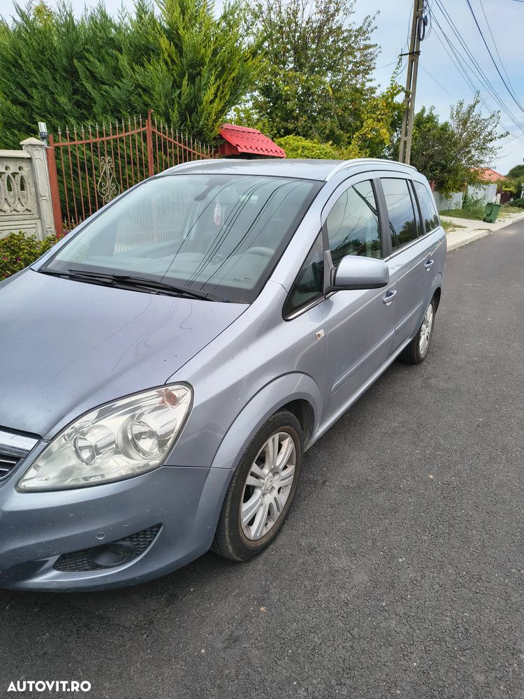 Opel Zafira - 3