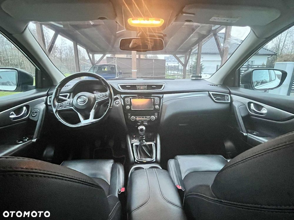 Nissan Qashqai 1.6 DIG-T TEKNA+ - 16