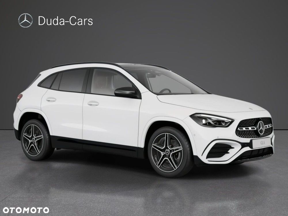 Mercedes-Benz GLA - 3