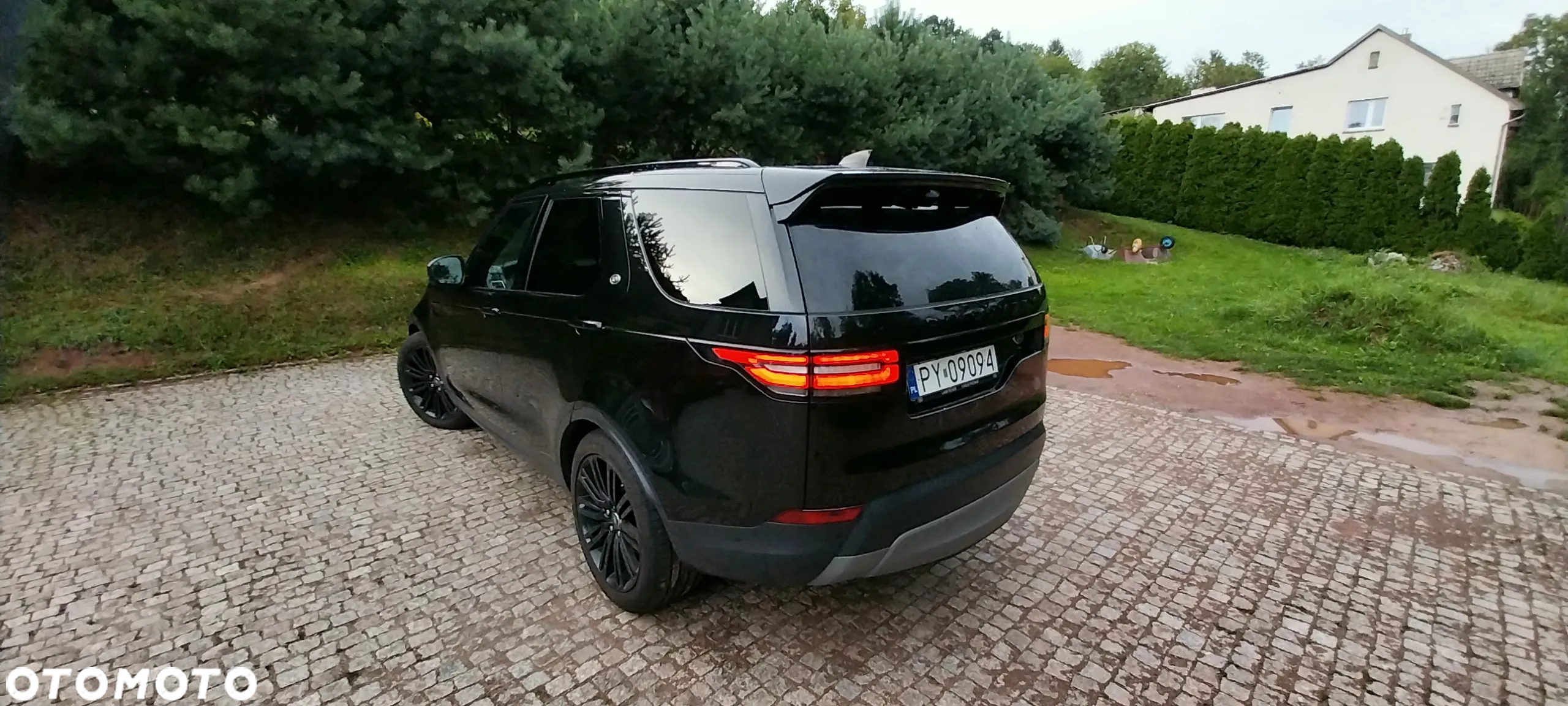 Land Rover Discovery V 2.0 SD4 HSE Luxury - 24