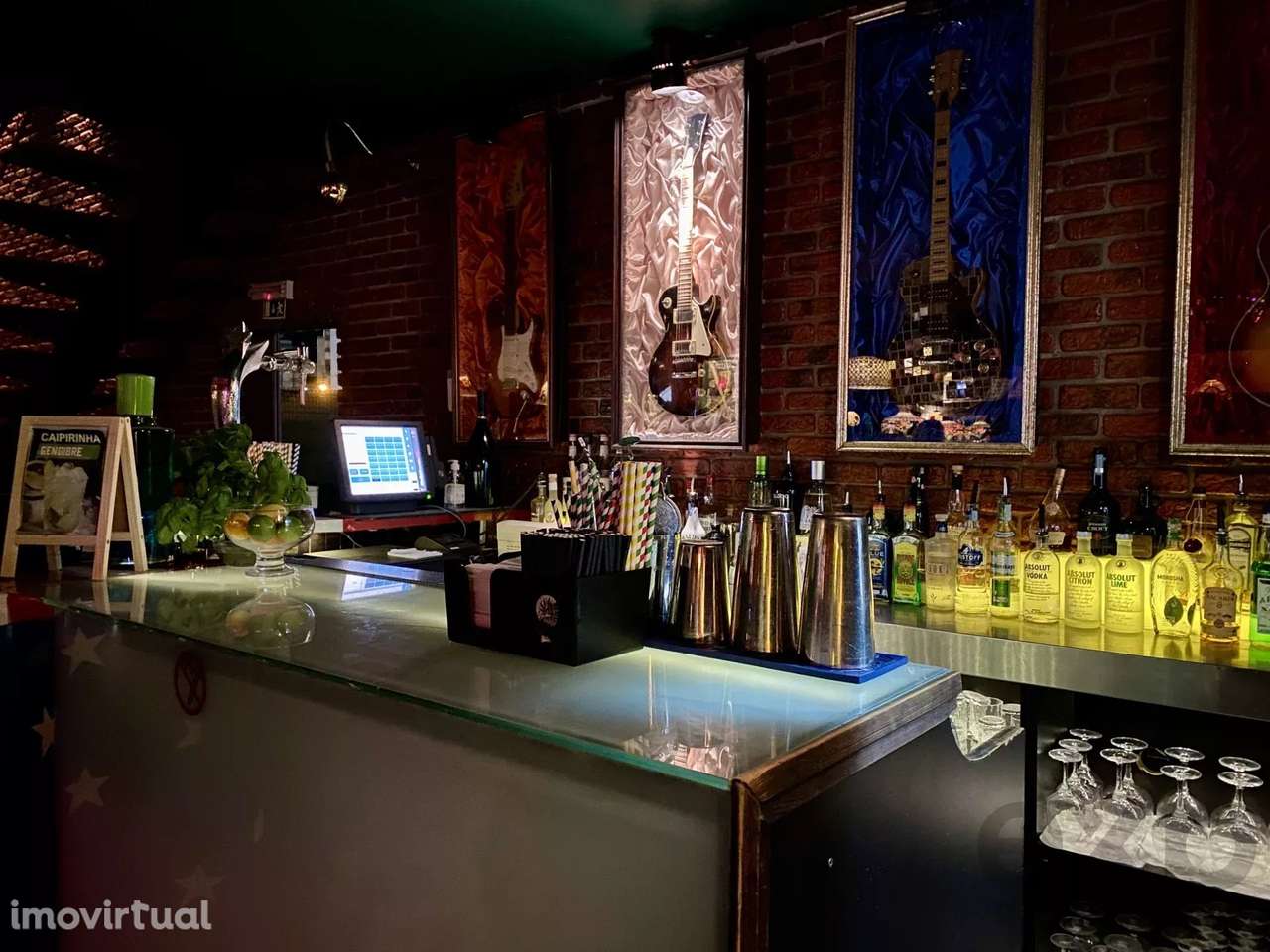 BAR, DISCOTECA, CASA DE ESPETACULOS / CONCERTOS, Amora, Seixal, Margem - Grande imagem: 4/25