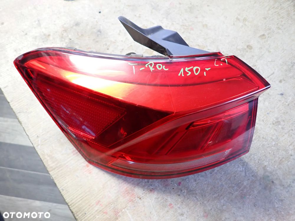VW T-ROC LAMPA LEWY LEWA TYŁ TYLNA 2GA945095 - 1