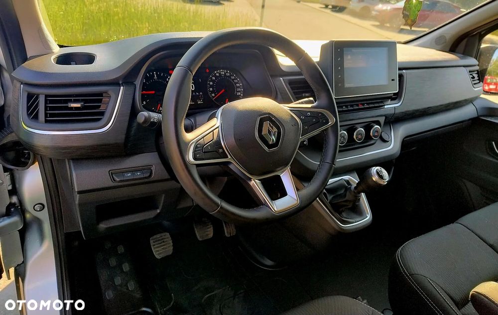 Renault Trafic 2.0 dCi - 20