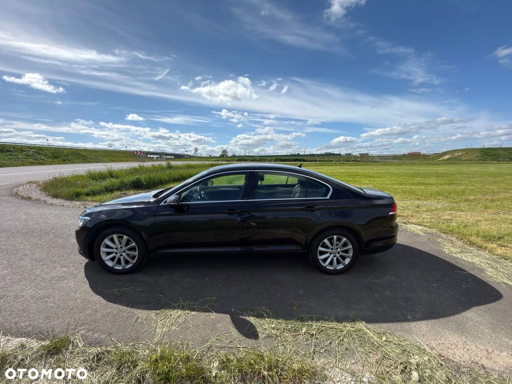 Volkswagen Passat 1.8 TSI BMT Comfortline - 8