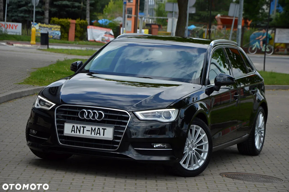 Audi A3 Sportback 1.6 TDI (clean diesel) Ambiente - 2