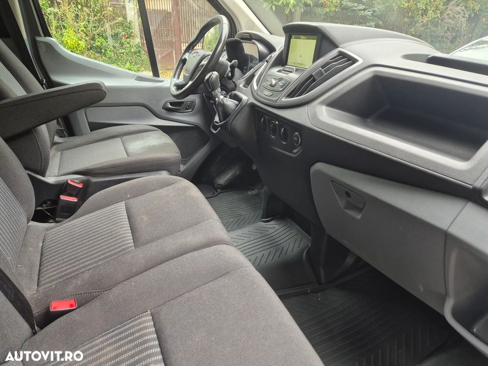 Ford Transit - 24
