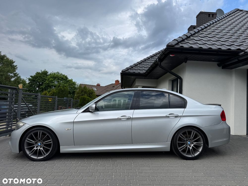 BMW Seria 3 318d M Sport EU6 - 2