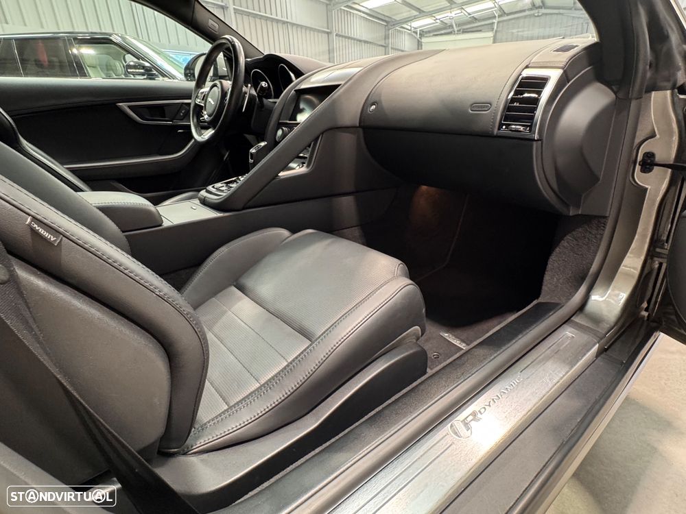 Jaguar F-Type P300 Aut. R-Dynamic - 12