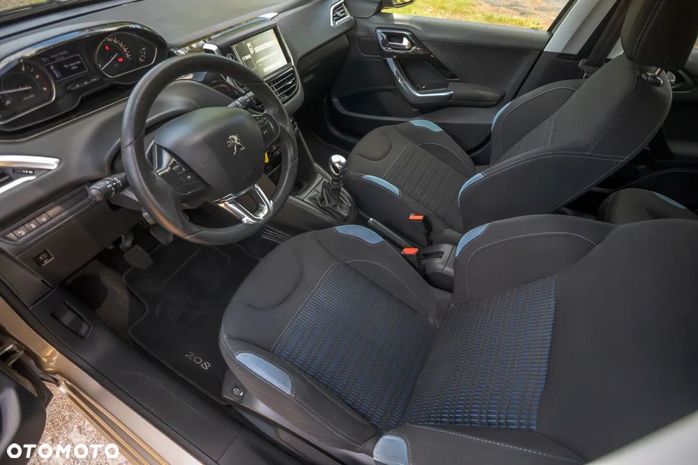 Peugeot 208 e-HDi 115 Stop&Start Allure - 15