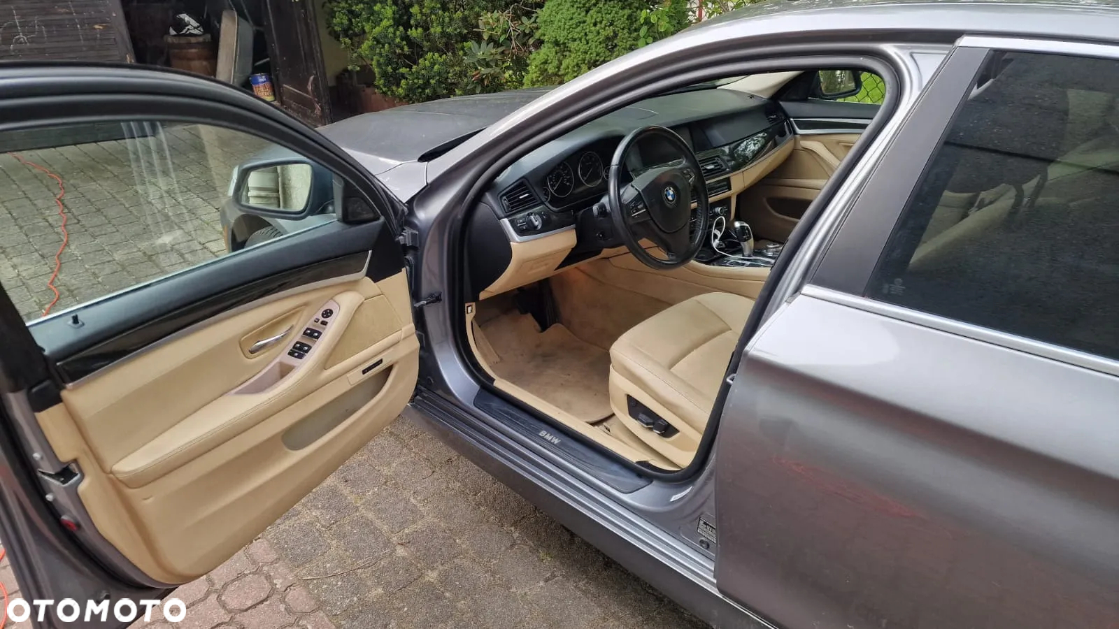 BMW Seria 5 528i - 6