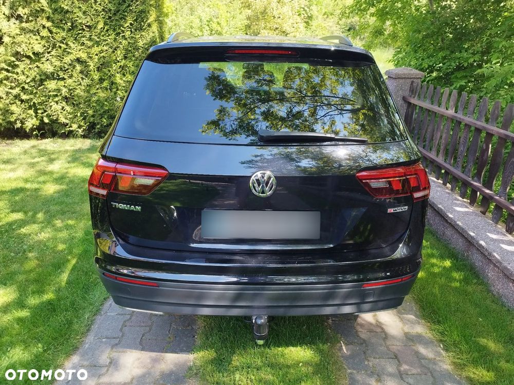 Volkswagen Tiguan - 2