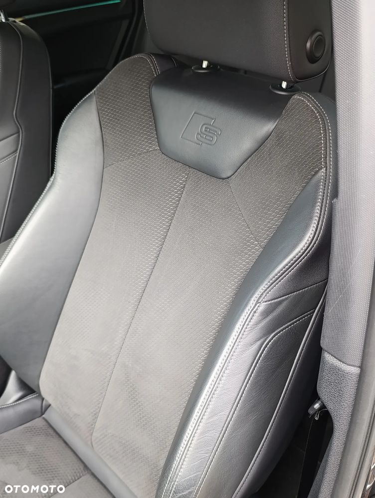 Audi Q3 Sportback 40 TFSI quattro S tronic S line - 18