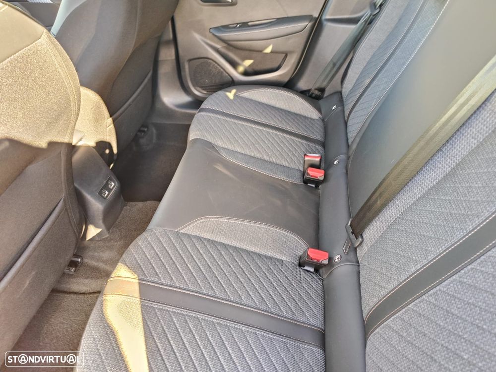Peugeot e-208 Active Pack - 10