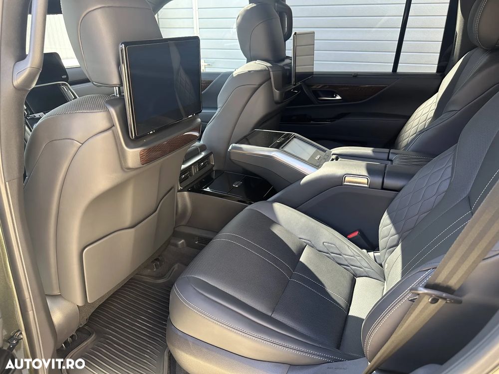 Lexus Seria LX - 19