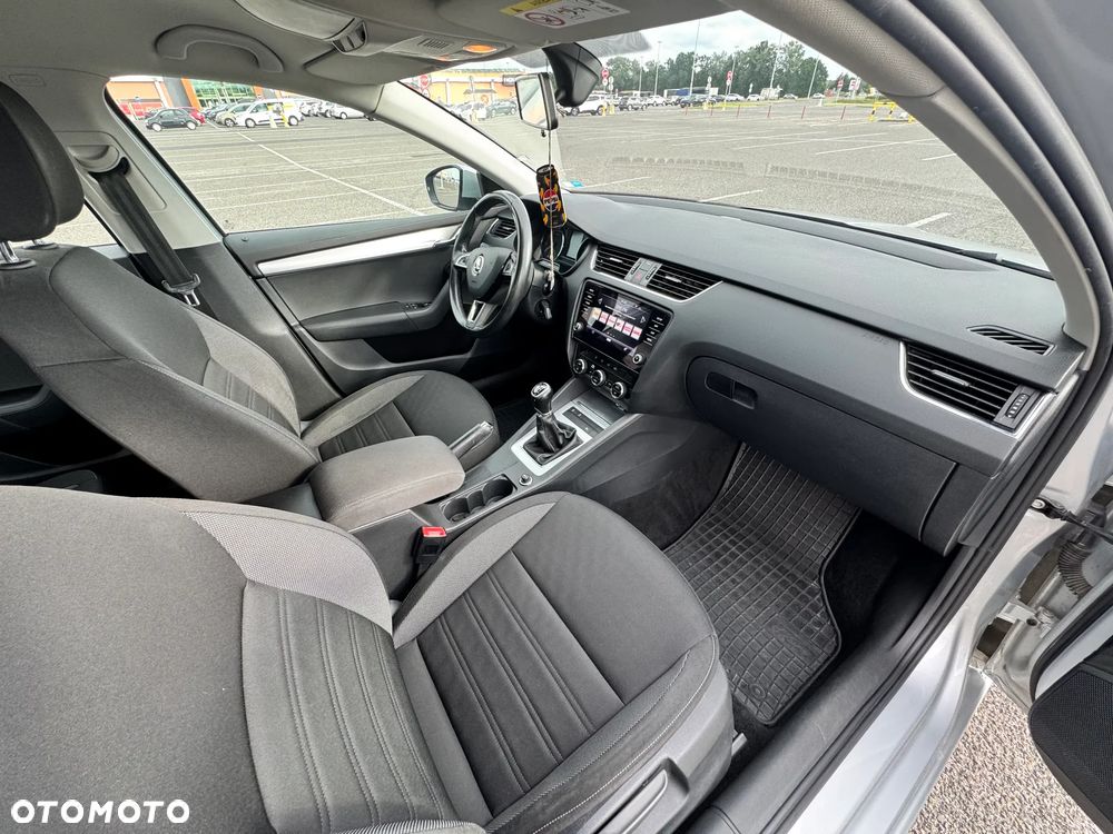 Skoda Octavia 1.5 TSI ACT Ambition - 14