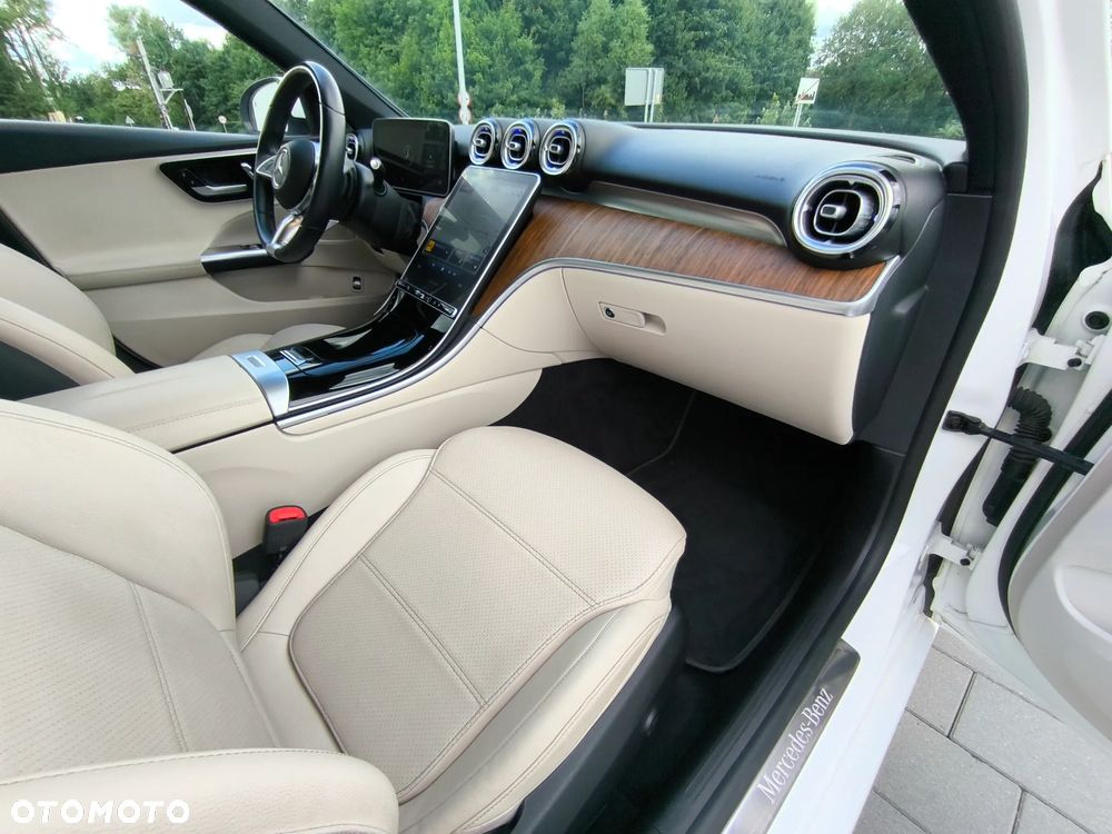 Mercedes-Benz Klasa C 200 d mHEV Avantgarde - 17