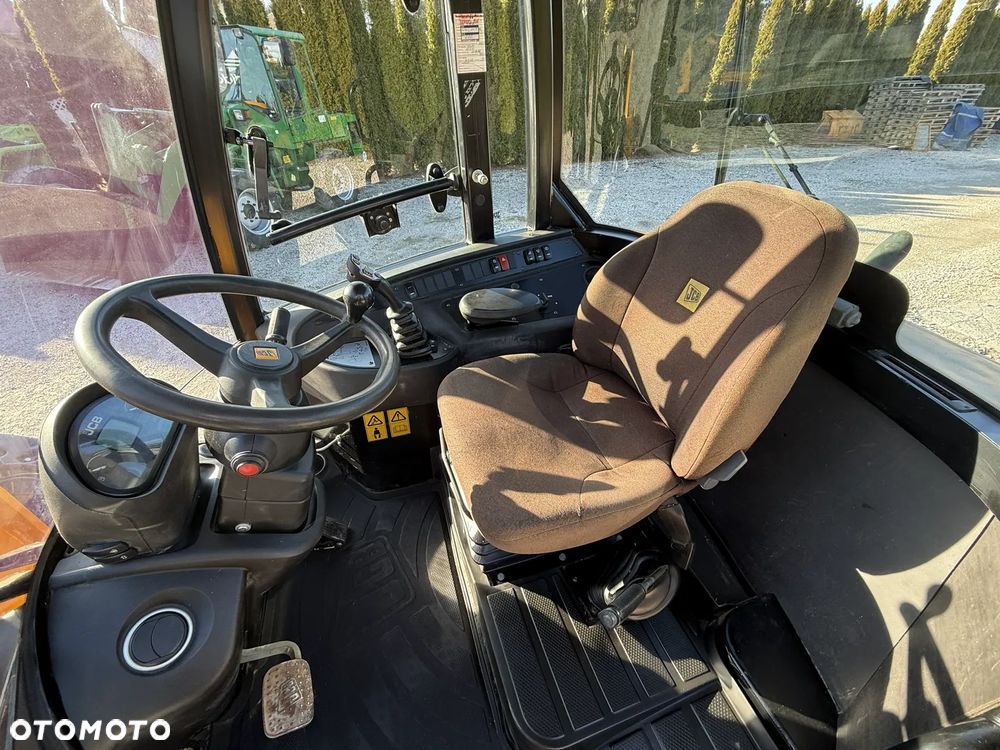 JCB 409 AGRI / ORYGINAŁ / SILNA / ŁADNIE UTRZYMANA  / BEZ DPF I ADBLUE / ZADBANA / SPROWADZONA Z NIEMIEC / 407 408 406 60 70 M 506 509 - 11