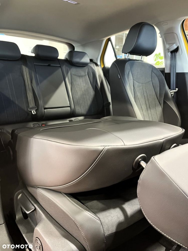 Volkswagen T-Roc 1.5 eTSI Style DSG - 35