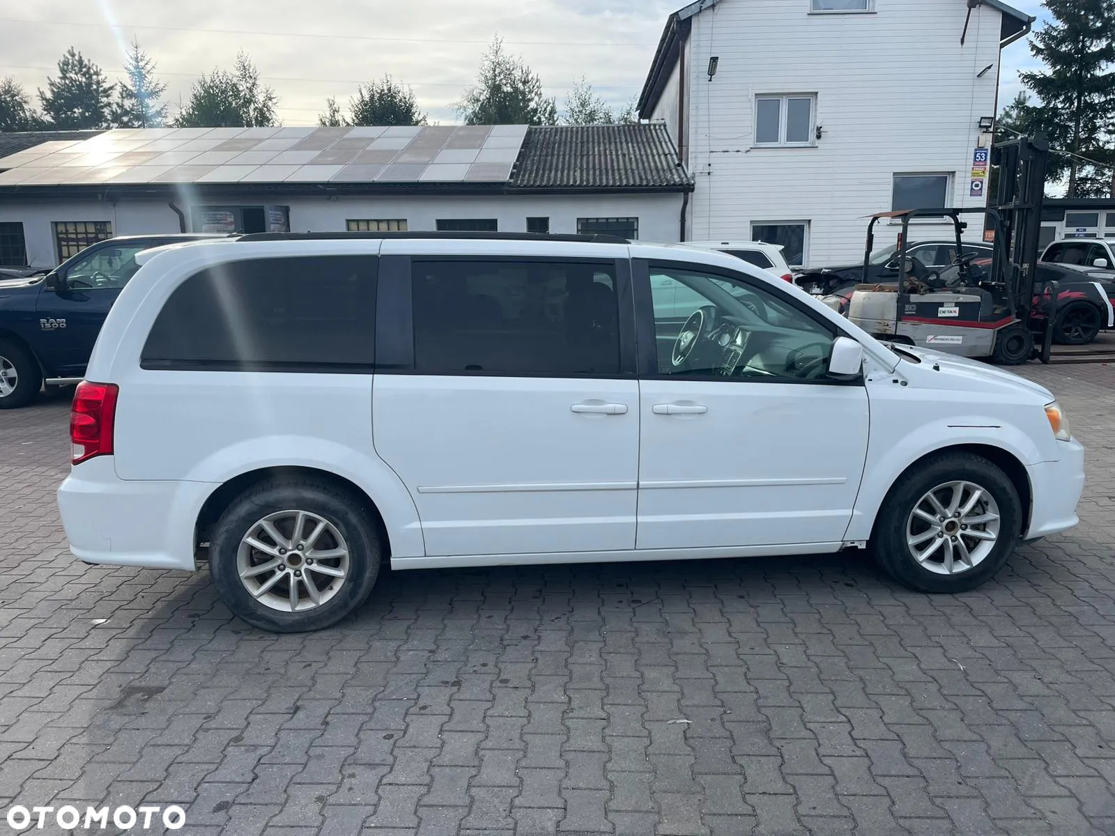 Dodge Grand Caravan 3.6 Express - 2