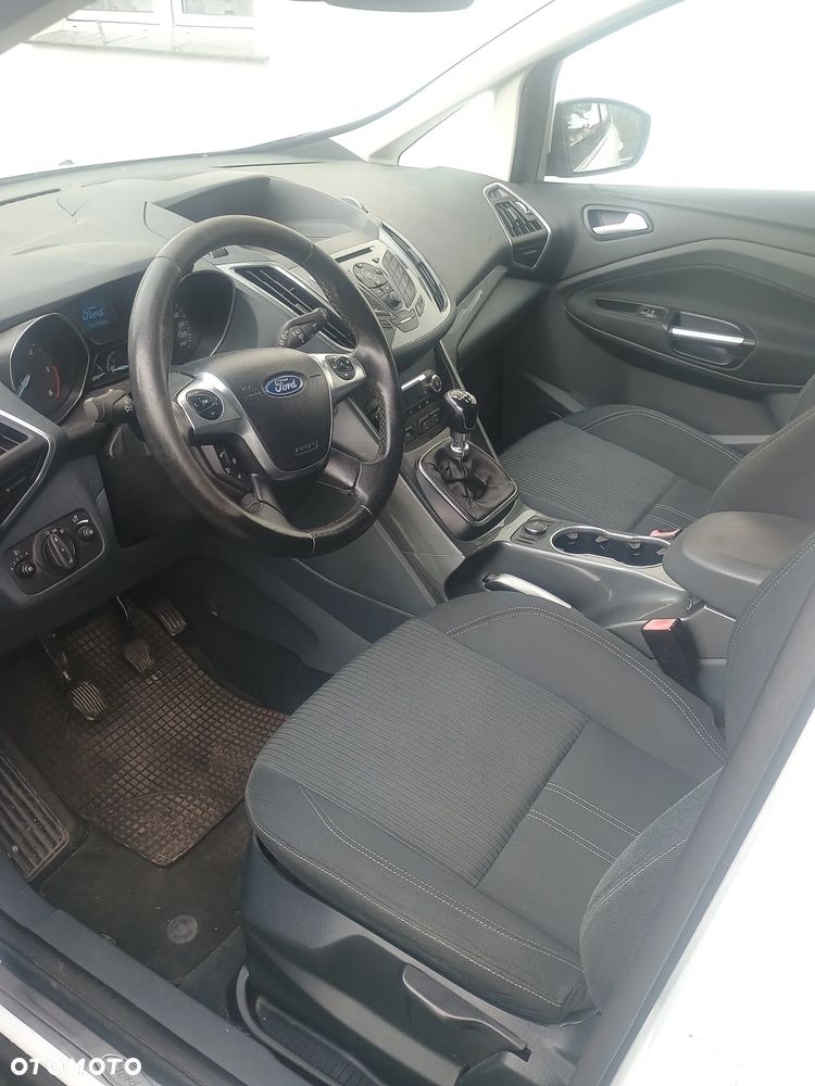 Ford C-MAX 1.6 TDCi Titanium - 4