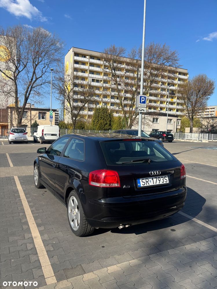 Audi A3 3-drzwiowe 2.0 TDI Ambiente - 8