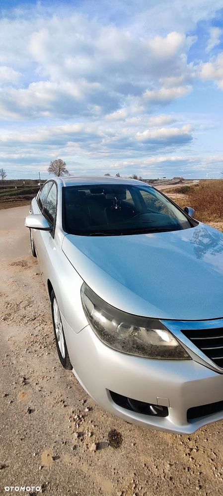 Renault Latitude 2.0 dCi - 4